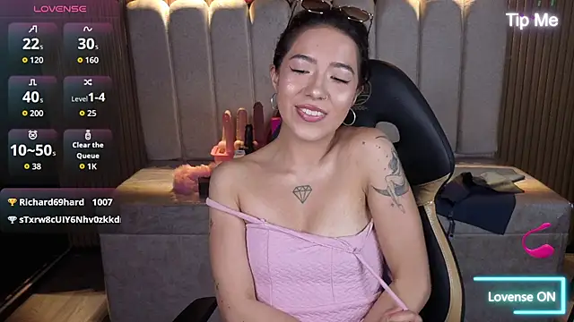 Lynn_turner stripchat live cam model