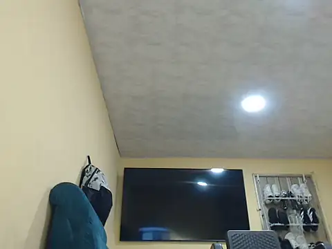 musclebody12 stripchat live cam model