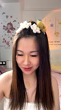 momo0021 stripchat live cam model