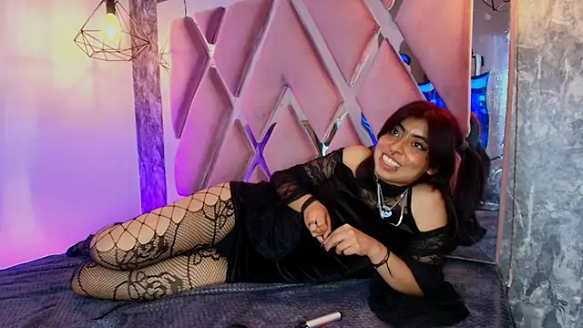 _Angel_dustt stripchat live cam model