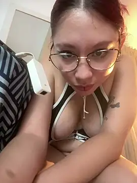 LIAMILLERXX stripchat live cam model