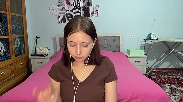 TeresitaCocanougher stripchat live cam model