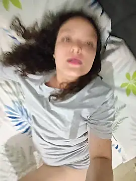 ValeriaVance stripchat live cam model