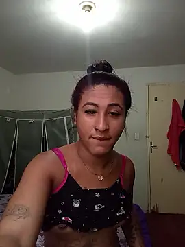 Lohaynne stripchat live cam model