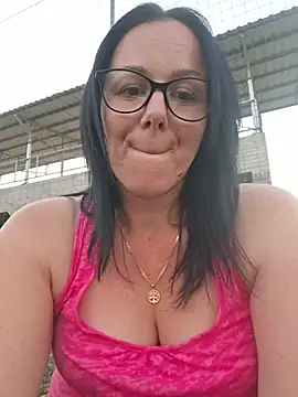 fekete_demon stripchat live cam model