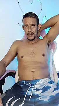 El_junior21 stripchat live cam model
