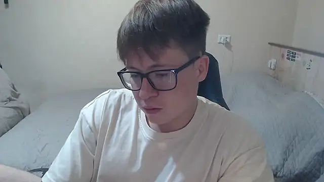 Maxxxgayboy stripchat live cam model