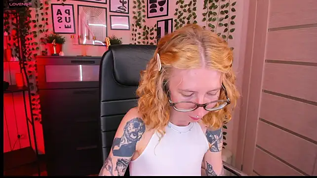 TerriaReed stripchat live cam model