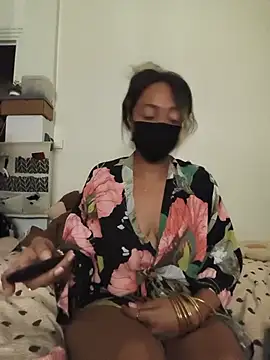 newcoquine stripchat live cam model