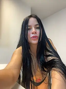 MissIsabella_7 stripchat live cam model