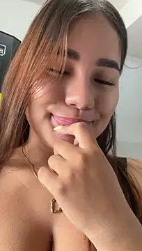 Miaa_scott01 stripchat live cam model