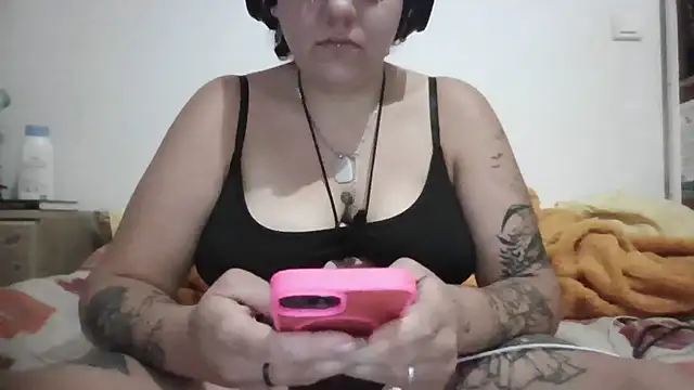 Pasithea250 stripchat live cam model