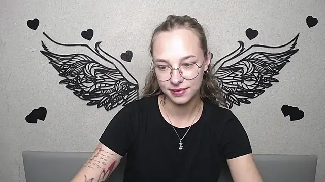 SteshaGlass stripchat live cam model
