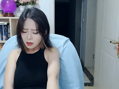 SuSushi728 stripchat live cam model