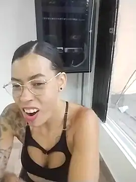Pamelamiler__ stripchat live cam model