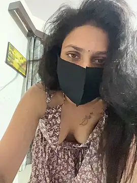 kavyq3791 stripchat live cam model