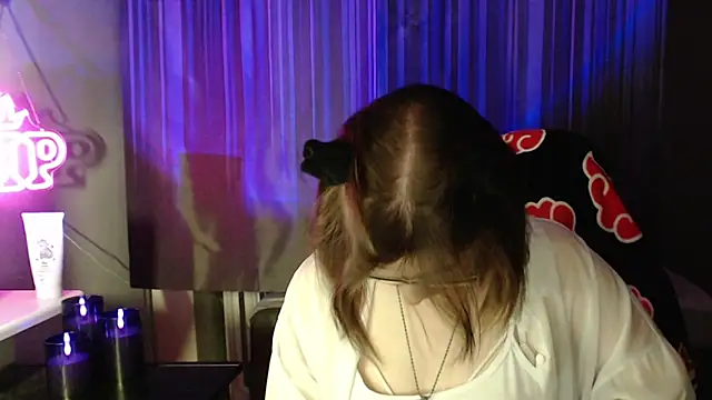 LunaXcherry stripchat live cam model