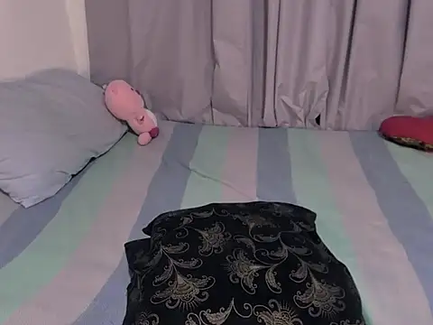 Sarah_Smitt_ stripchat live cam model