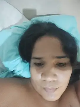 mariana_villa08 stripchat live cam model
