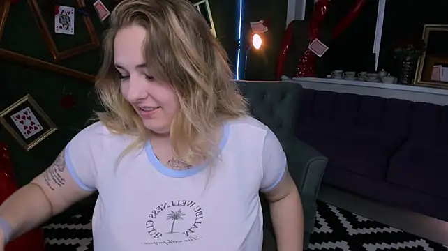 RoxySparksi stripchat live cam model