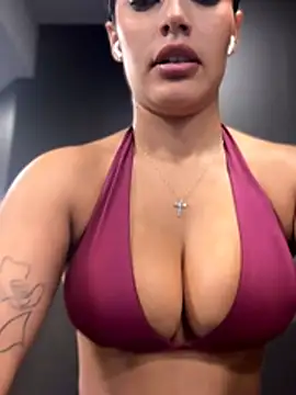 Risky_Workouts stripchat live cam model