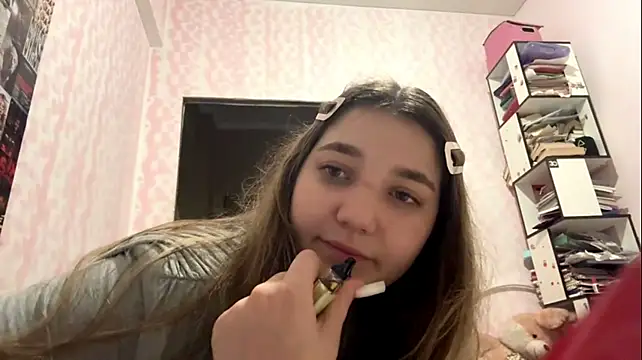 TynishaShute stripchat live cam model