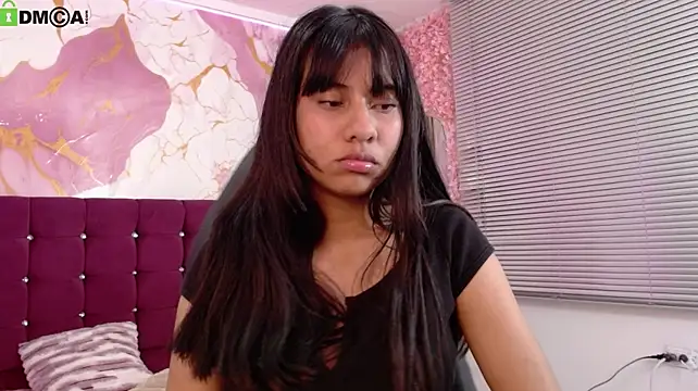 britannyvega stripchat live cam model