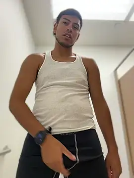 StrokingDaddy4 stripchat live cam model