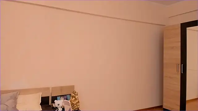 wavelover stripchat live cam model