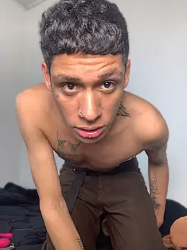 sebas_cadavid stripchat live cam model