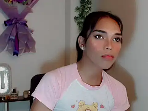 angelaxmonroe stripchat live cam model