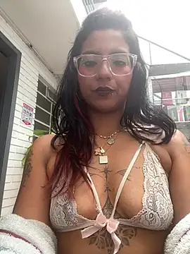 SamathaMay stripchat live cam model