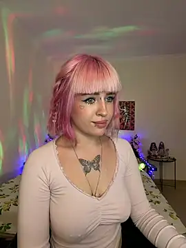 EmberSweety stripchat live cam model
