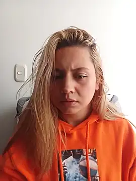 Ana_Armas stripchat live cam model