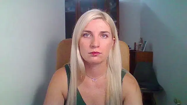 Dream_Velour stripchat live cam model