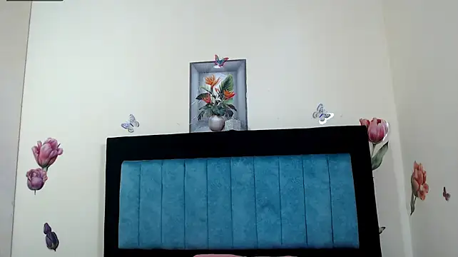 ANYXS1 stripchat live cam model