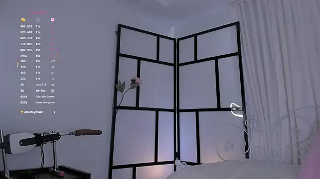 GoddessLinda04 stripchat live cam model