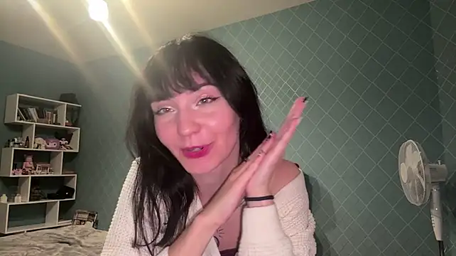 ElnoraMcwethy stripchat live cam model