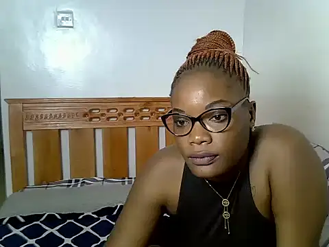 Thee_rider stripchat live cam model