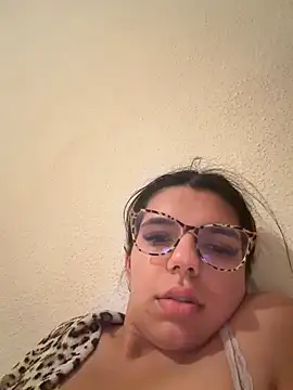 Sophie187 stripchat live cam model