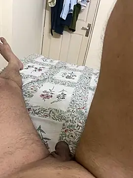 Hotboy-luv stripchat live cam model