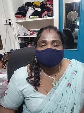 Tamil_Kavitha10 stripchat live cam model
