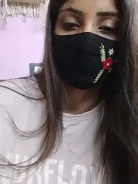 Jyoti-Love-143 stripchat live cam model