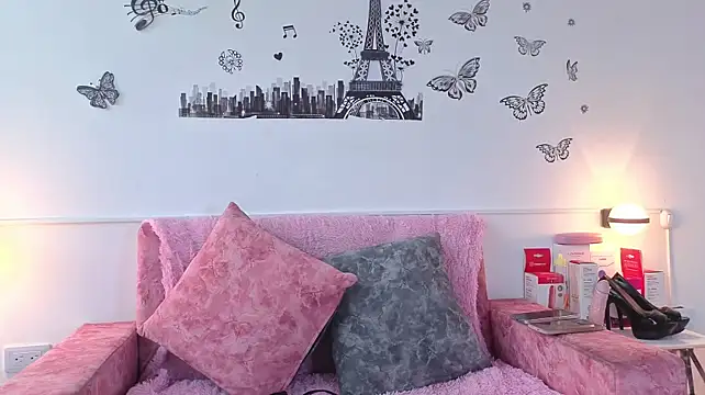 julietha_1vixeen stripchat live cam model