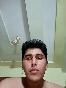 cheesy_harry stripchat live cam model