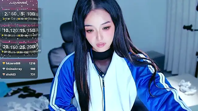 Susu-007 stripchat live cam model