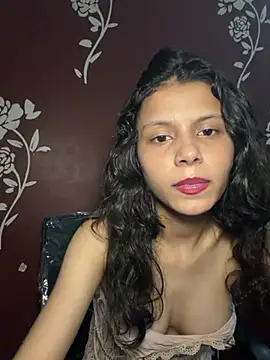 kashmiri_girle stripchat live cam model