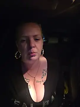 QueenMelissaa stripchat live cam model