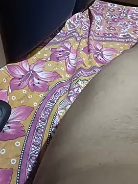Shivaa37 stripchat live cam model