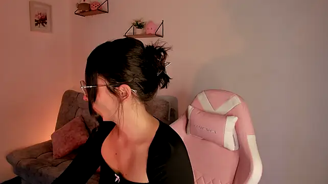 Sweet_pay1 stripchat live cam model
